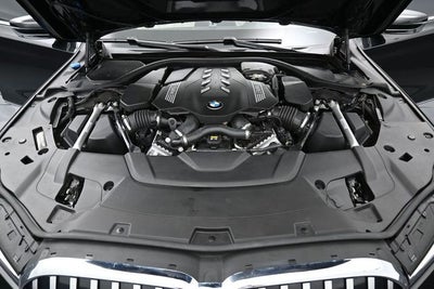 2022 BMW 7 Series 750i xDrive