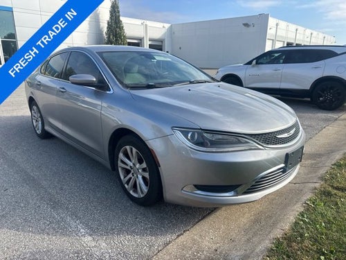 2015 Chrysler 200 Limited
