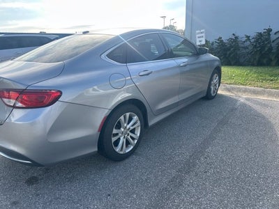 2015 Chrysler 200 Limited