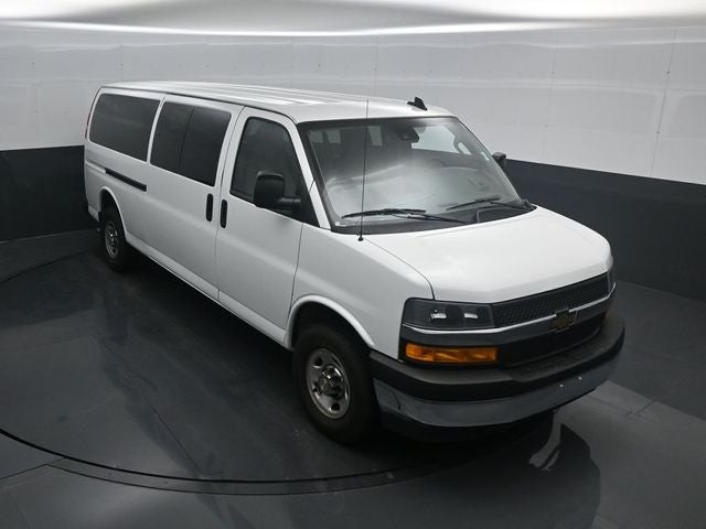 2024 Chevrolet Express 3500 LT Passenger