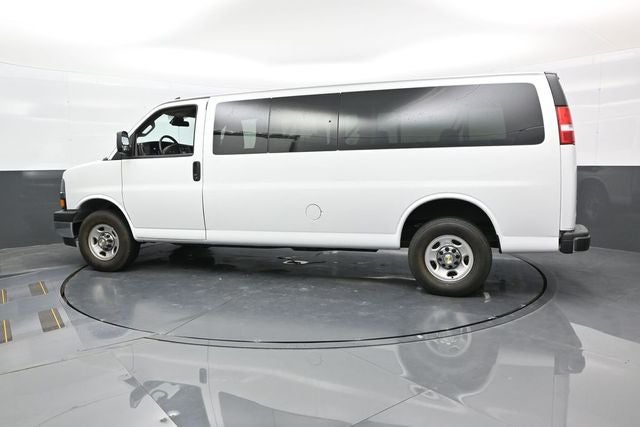 2024 Chevrolet Express 3500 LT Passenger