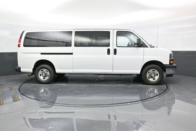 2024 Chevrolet Express 3500 LT Passenger