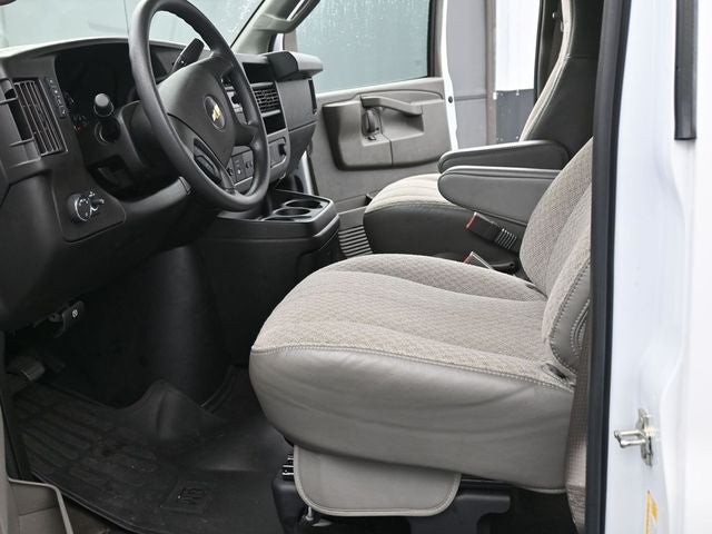2024 Chevrolet Express 3500 LT Passenger