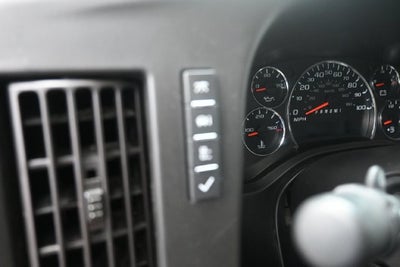 2022 Chevrolet Express 3500 Work Van Cutaway