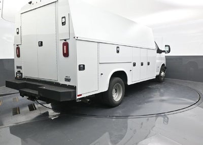 2022 Chevrolet Express 3500 Work Van Cutaway