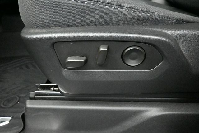 2023 Chevrolet Silverado 1500 LT LT1
