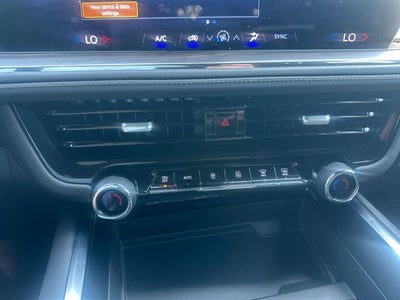 2025 Chevrolet Tahoe LS