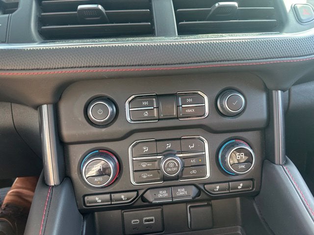 2023 Chevrolet Suburban RST