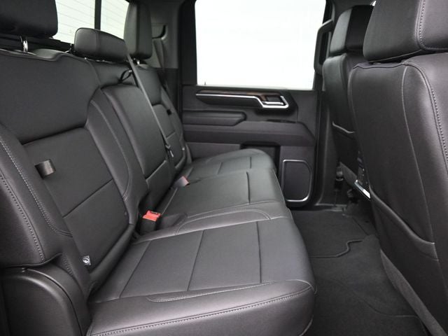 2025 GMC Sierra 3500HD SLT