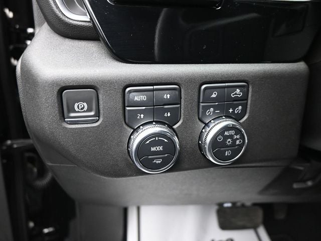 2025 GMC Sierra 3500HD SLT