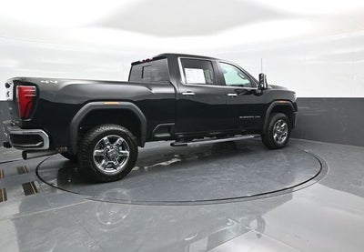 2025 GMC Sierra 3500HD SLT