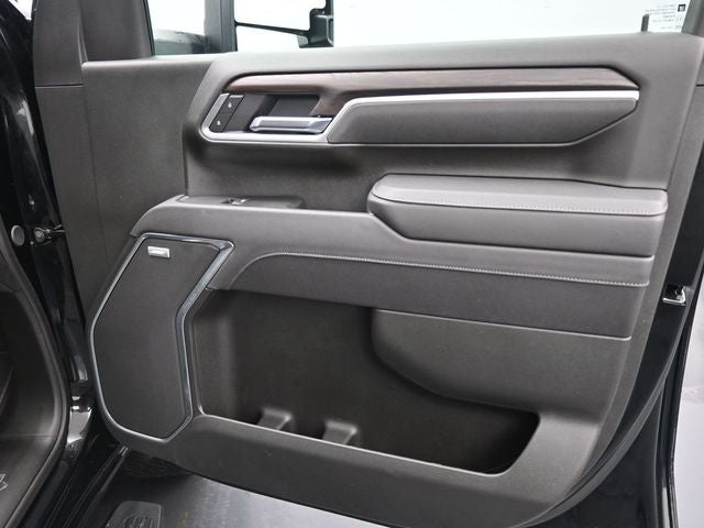 2025 GMC Sierra 3500HD SLT
