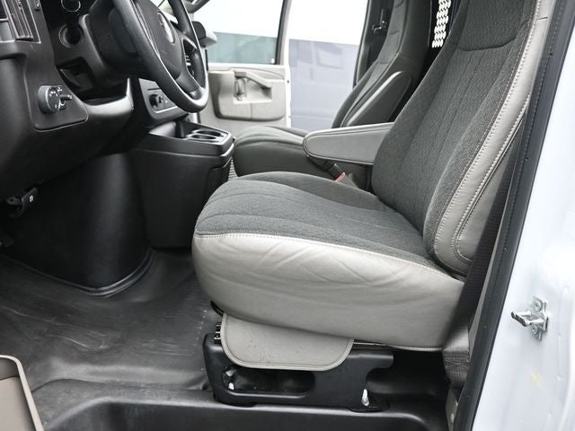 2024 GMC Savana 2500 Work Van