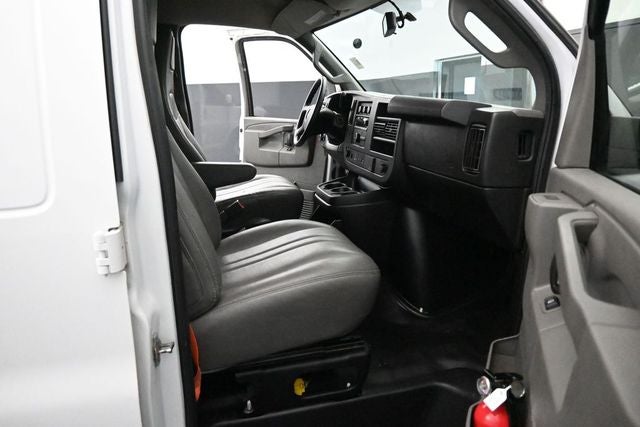 2021 GMC Savana 2500 Work Van