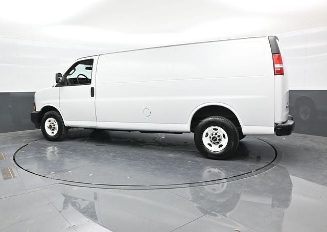 2021 GMC Savana 2500 Work Van