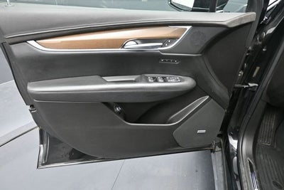 2019 Cadillac XT5 Platinum