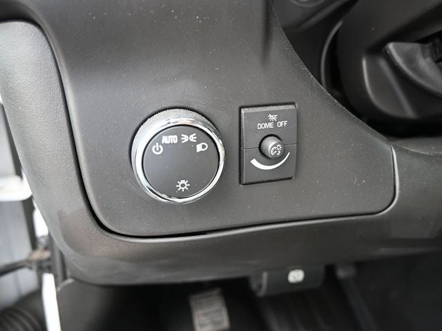 2022 Chevrolet Express 3500 Work Van Cutaway