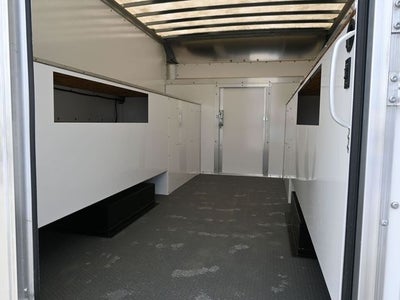 2022 Chevrolet Express 3500 Work Van Cutaway