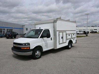 2022 Chevrolet Express 3500 Work Van Cutaway