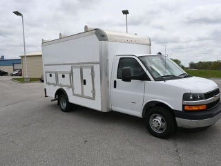 2022 Chevrolet Express 3500 Work Van Cutaway