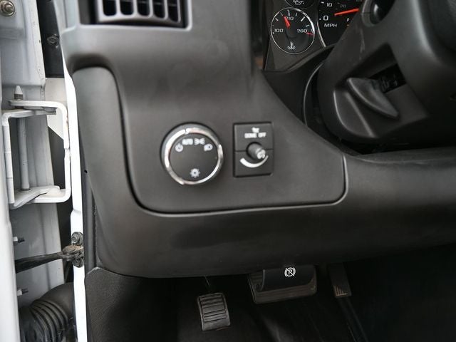 2022 Chevrolet Express 3500 Work Van Cutaway