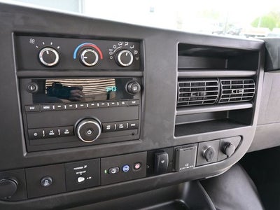 2022 Chevrolet Express 3500 Work Van Cutaway