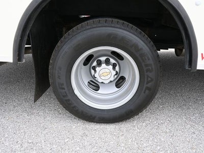 2022 Chevrolet Express 3500 Work Van Cutaway