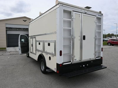 2022 Chevrolet Express 3500 Work Van Cutaway