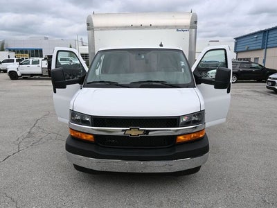 2022 Chevrolet Express 3500 Work Van Cutaway