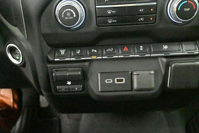 2025 Chevrolet Silverado 2500HD Custom