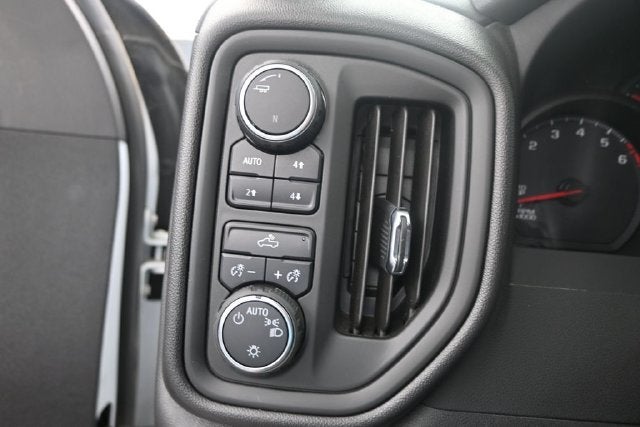 2022 Chevrolet Silverado 1500 LTD Custom Trail Boss