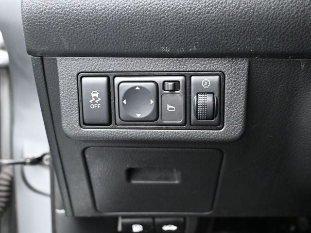 2012 Nissan Versa 1.8 S