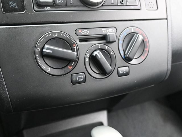 2012 Nissan Versa 1.8 S