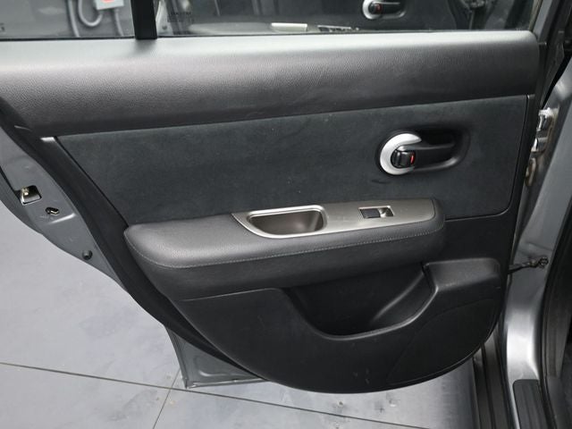 2012 Nissan Versa 1.8 S