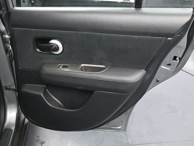 2012 Nissan Versa 1.8 S