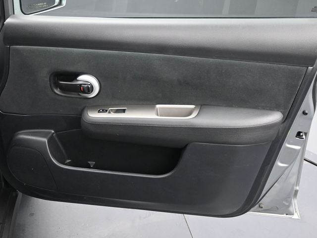 2012 Nissan Versa 1.8 S