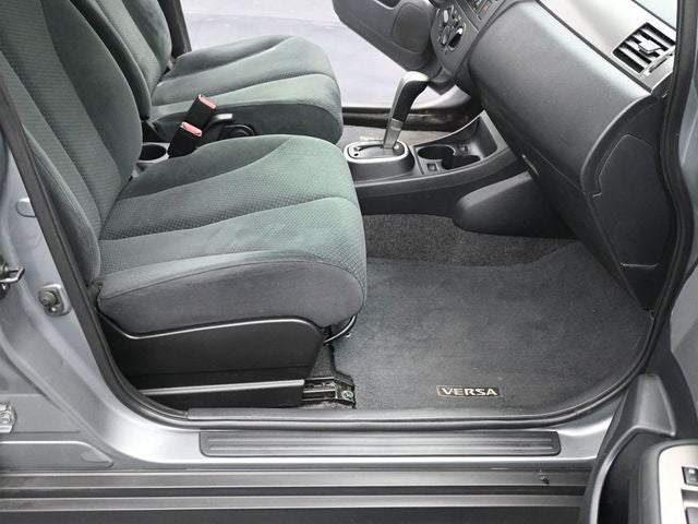 2012 Nissan Versa 1.8 S