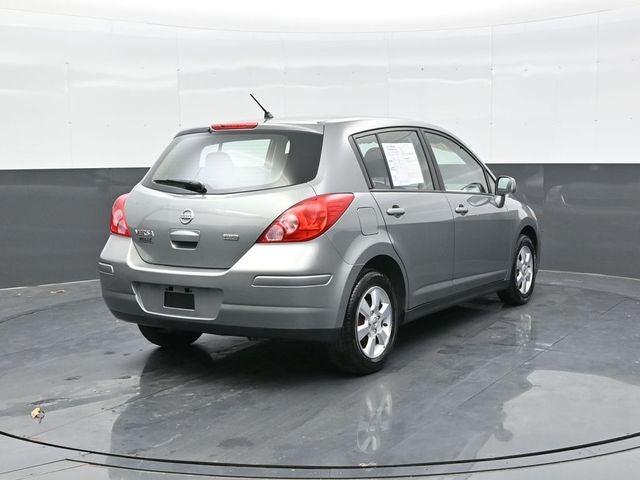 2012 Nissan Versa 1.8 S