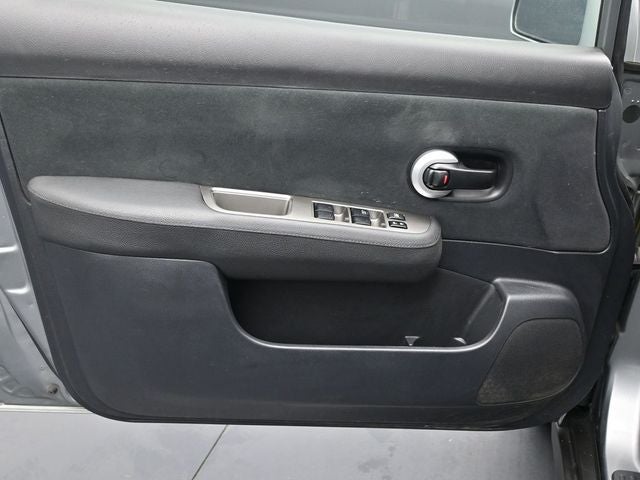 2012 Nissan Versa 1.8 S