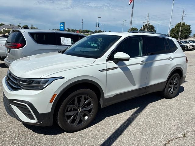 2023 Volkswagen Tiguan 2.0T SE