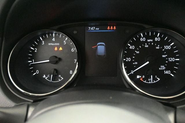2022 Nissan Rogue Sport SV