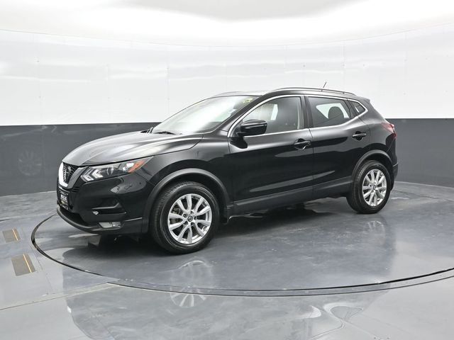 2022 Nissan Rogue Sport SV