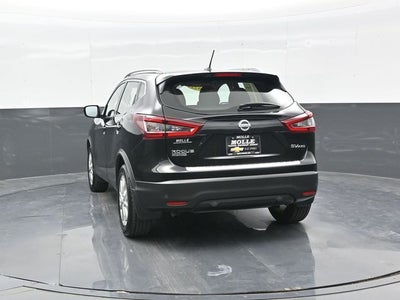 2022 Nissan Rogue Sport SV