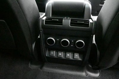 2020 Land Rover Defender 110 SE