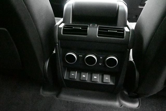 2020 Land Rover Defender 110 SE