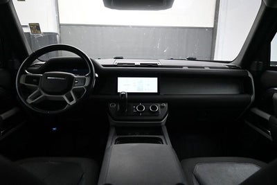 2020 Land Rover Defender 110 SE