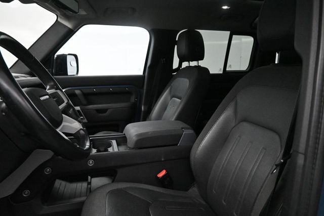 2020 Land Rover Defender 110 SE