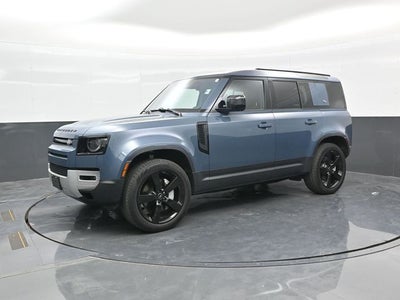 2020 Land Rover Defender 110 SE