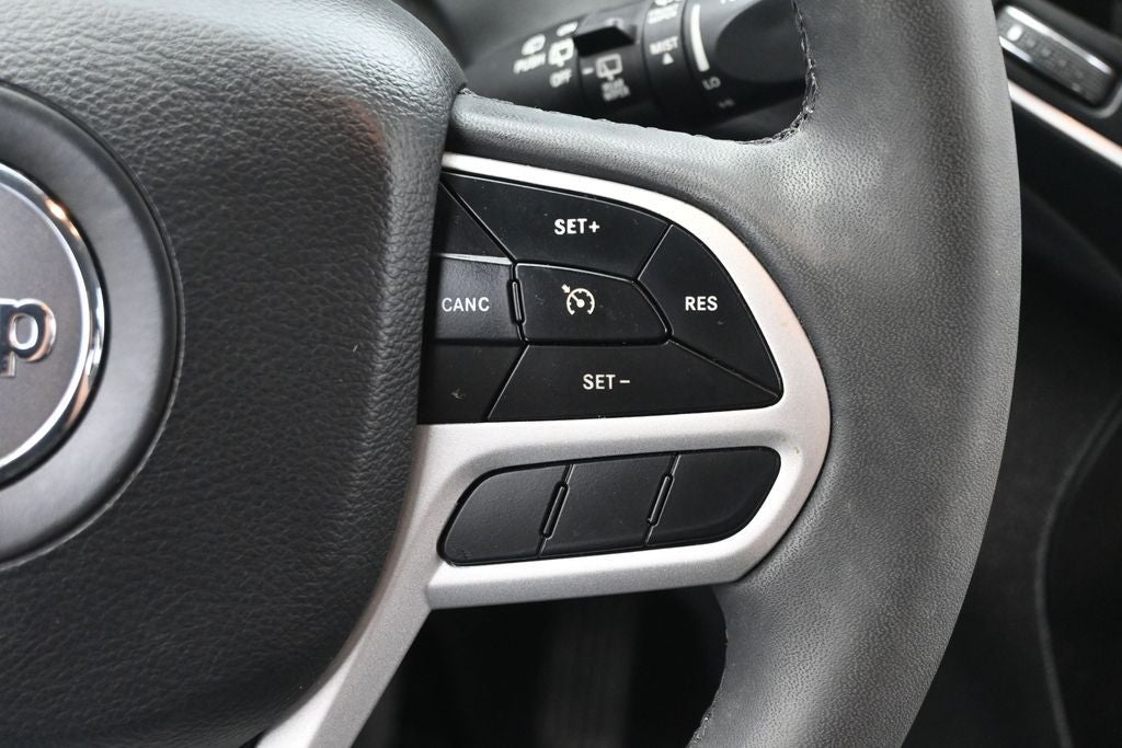 2022 Jeep Cherokee X