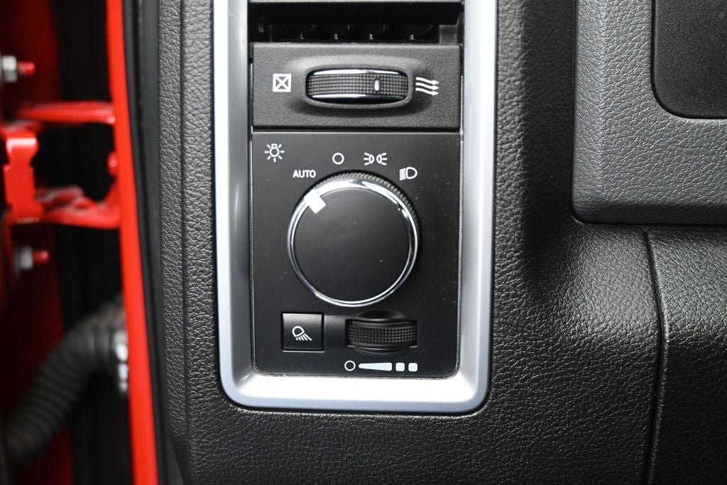 2019 RAM 1500 Classic SLT